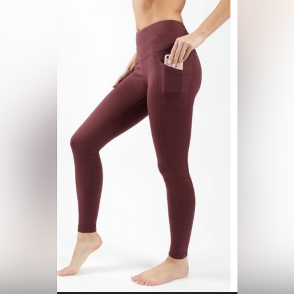Yogalicious Lux High Waist Side Pocket 7/8 Ankle Legging with Curved Yoke